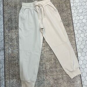 Old navy stretch tech jogger